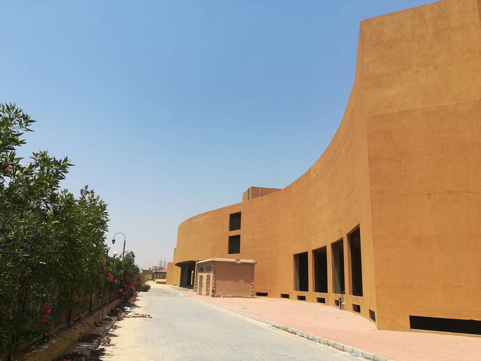 31450212_1813846651991429_6492921538486992896_n