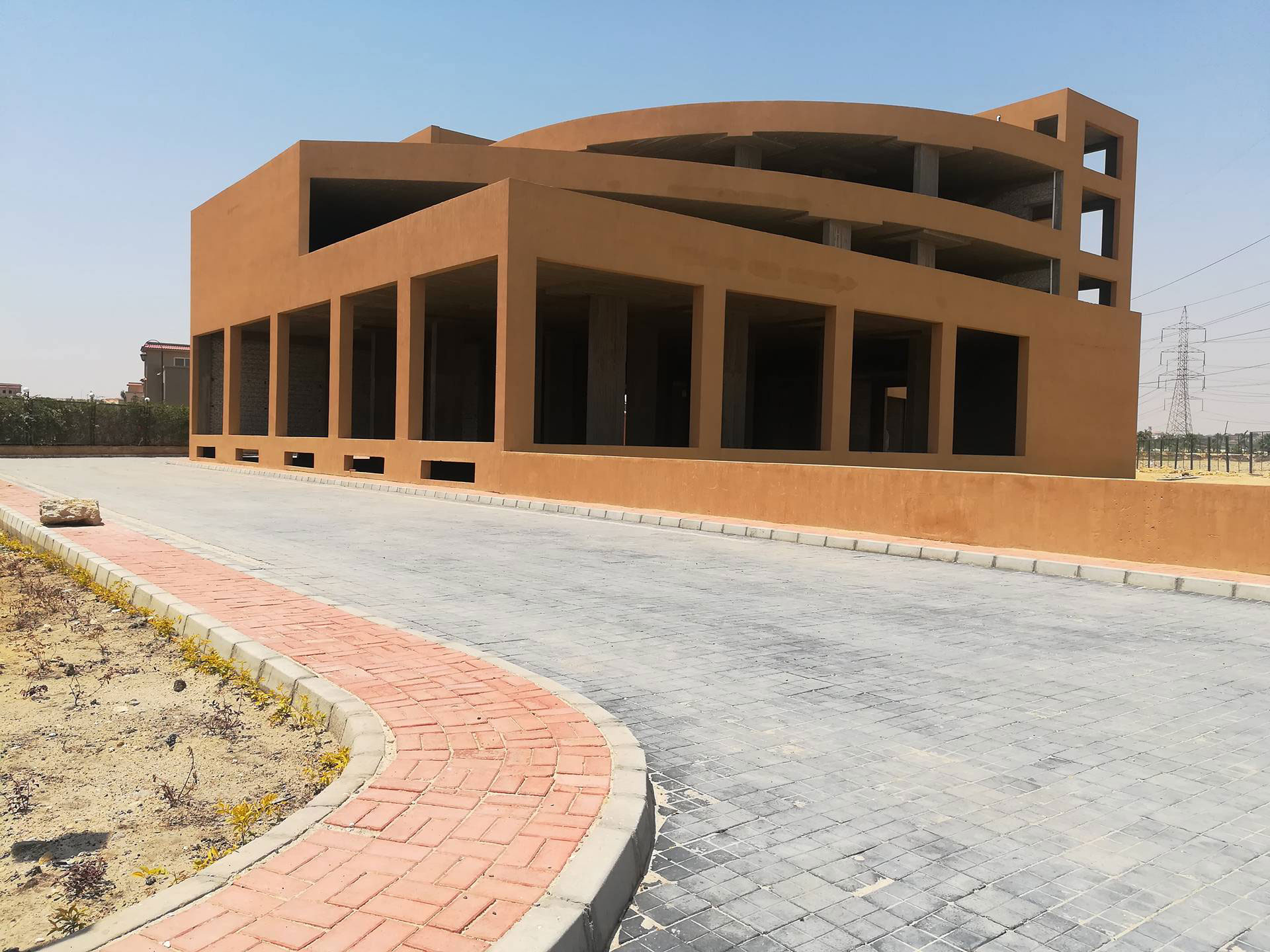 31509871_1813846868658074_9105545012157874176_n